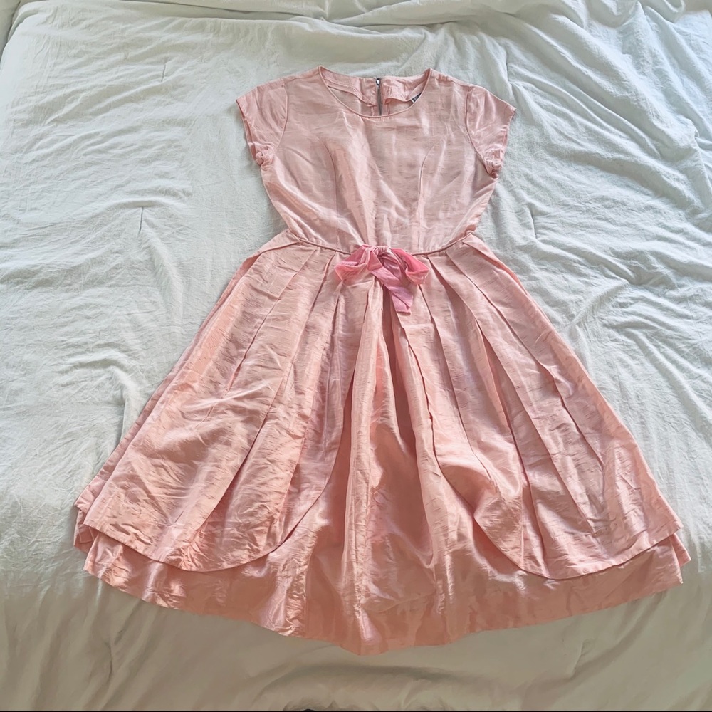 🛍NEW LISTING🛍 Vintage Powder Pink Dream